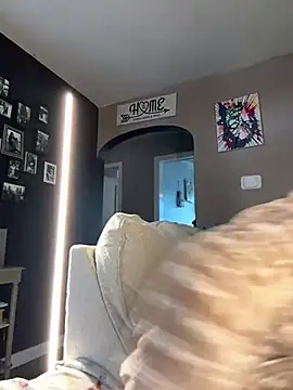 Vanilla-Cakebaum online show from January 2025 05:16:01 PM