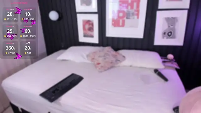 Snapshot of Paiige_peach chatting on December 2025 07:47:02 PM Paiige peach online show from December 2025 07:47:02 PM