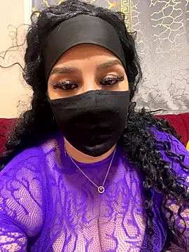 Snapshot of mari_layali chatting on January 2026 11:09:02 PM mari layali online show from January 2026 11:09:02 PM