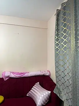 mari layali online show from April 2026 10:44:02 PM