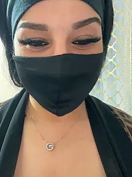 mari layali online show from April 2026 10:18:02 PM