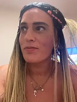 Haleytightlips1986 online show from April 2026 01:55:02 AM