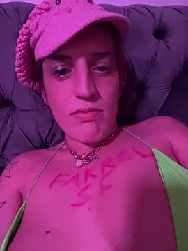 Haleytightlips1986 online show from April 2026 09:43:02 PM