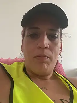 Haleytightlips1986 online show from April 2026 10:30:01 AM