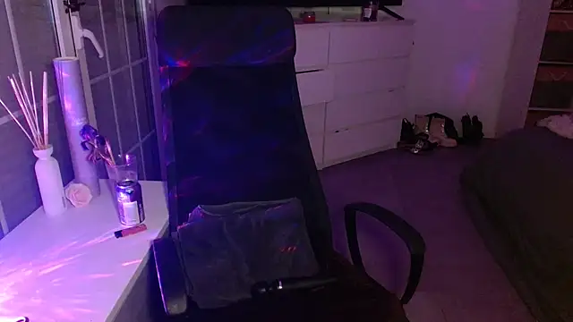 JuicyJanexo online show from February 2026 05:52:01 AM