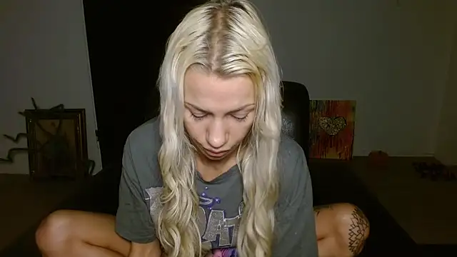 JuicyJanexo online show from November 2025 05:44:01 AM