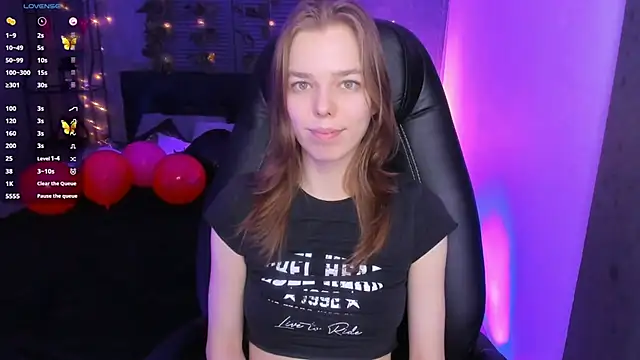 Snapshot of Tina_Tayllor chatting on February 2025 07:42:02 PM Tina Tayllor online show from February 2025 07:42:02 PM