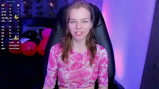 Snapshot of Tina_Tayllor chatting on February 2025 07:16:02 PM Tina Tayllor online show from February 2025 07:16:02 PM