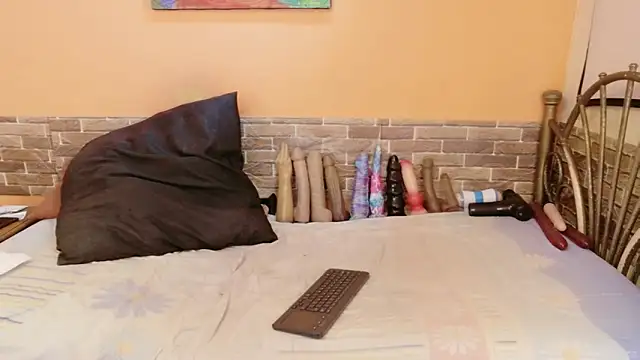 Gianina online show from February 2026 04:46:01 AM