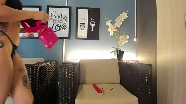 Susa1userma  online show from September 2025 07:42:01 PM