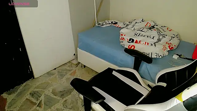 bby santi online show from November 2025 04:54:01 PM