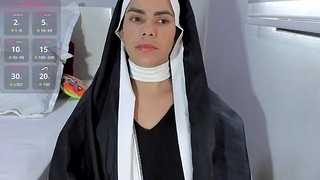 ClaraMariaMon online show from October 2025 04:59:02 PM