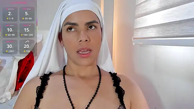 ClaraMariaMon online show from November 2025 05:39:01 PM