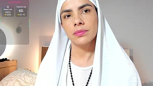 ClaraMariaMon online show from March 2026 04:10:01 PM