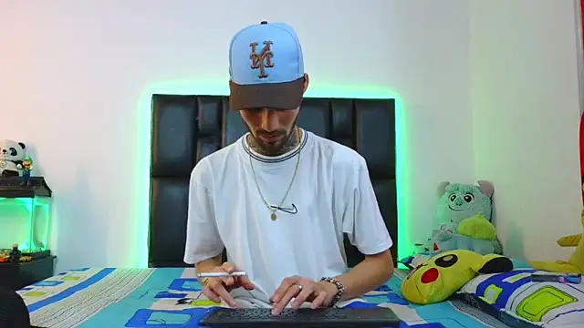 Brutal Sex Fucking online show from June 2026 02:20:02 AM