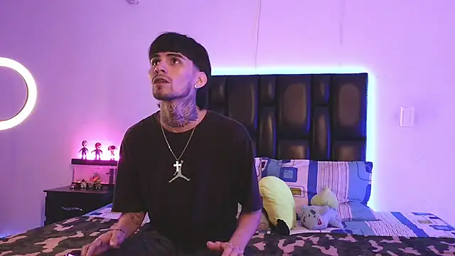 Brutal Sex Fucking online show from October 2025 09:47:01 PM