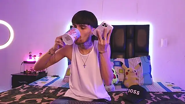 Brutal Sex Fucking online show from October 2025 06:31:01 PM