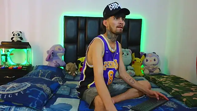 Snapshot of Brutal_Sex_Fucking chatting on May 2026 03:59:01 AM Brutal Sex Fucking online show from May 2026 03:59:01 AM
