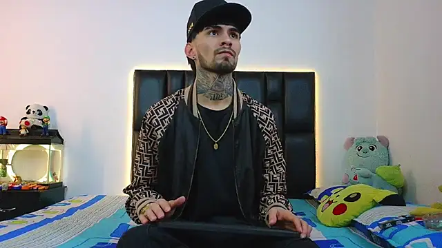 Brutal Sex Fucking online show from June 2026 11:37:02 PM