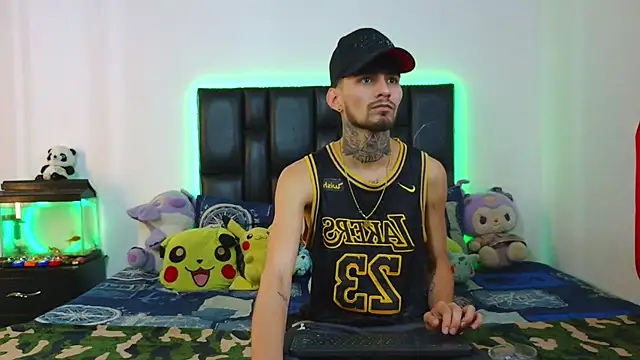 Snapshot of Brutal_Sex_Fucking chatting on May 2026 02:18:02 AM Brutal Sex Fucking online show from May 2026 02:18:02 AM