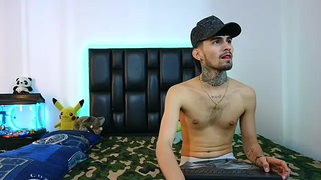 Snapshot of Brutal_Sex_Fucking chatting on February 2026 03:39:01 AM Brutal Sex Fucking online show from February 2026 03:39:01 AM