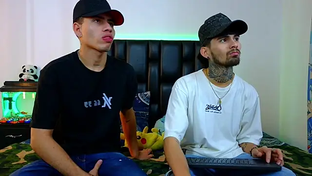 Brutal Sex Fucking online show from March 2026 04:30:02 AM