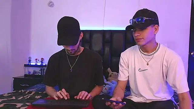 Brutal Sex Fucking online show from October 2025 10:40:02 PM