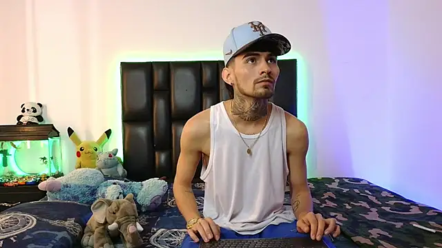 Snapshot of Brutal_Sex_Fucking chatting on February 2026 09:15:01 PM Brutal Sex Fucking online show from February 2026 09:15:01 PM