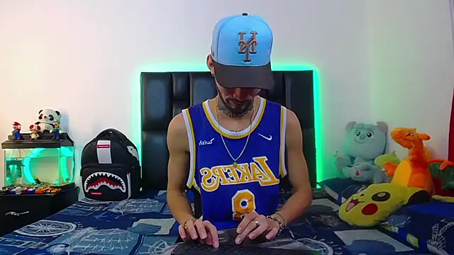 Brutal Sex Fucking online show from July 2026 01:17:02 AM