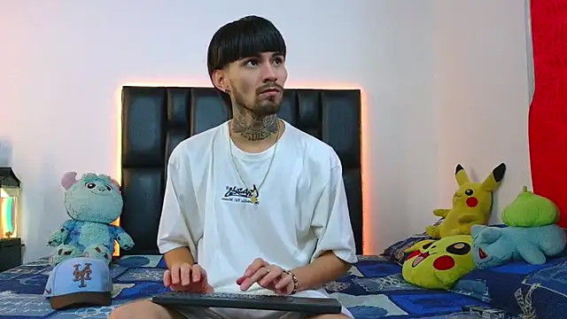 Brutal Sex Fucking online show from June 2026 12:05:01 AM