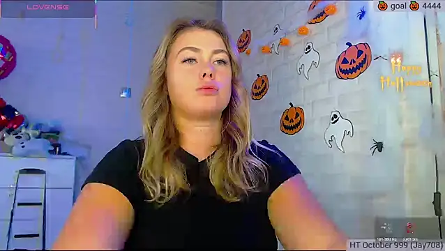 SuchCute online show from October 2025 02:46:01 AM