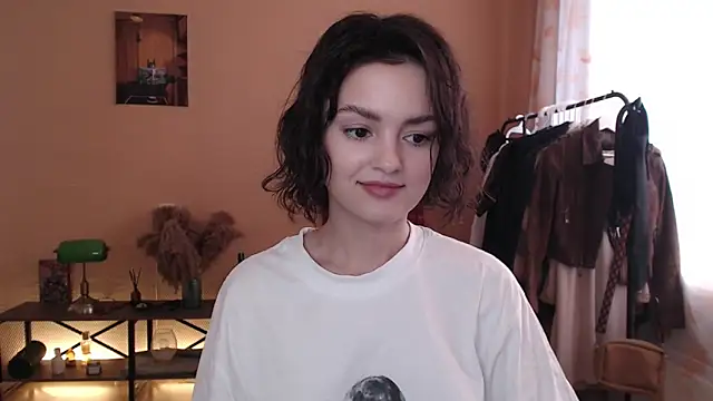 Snapshot of CuteRuby99 chatting on October 2025 10:49:01 AM CuteRuby99 online show from October 2025 10:49:01 AM