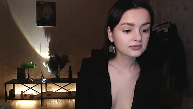 Snapshot of CuteRuby99 chatting on October 2025 01:23:02 PM CuteRuby99 online show from October 2025 01:23:02 PM