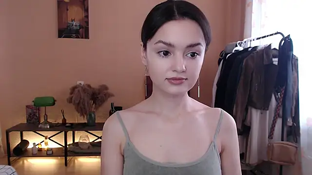 Snapshot of CuteRuby99 chatting on October 2025 08:35:02 AM CuteRuby99 online show from October 2025 08:35:02 AM