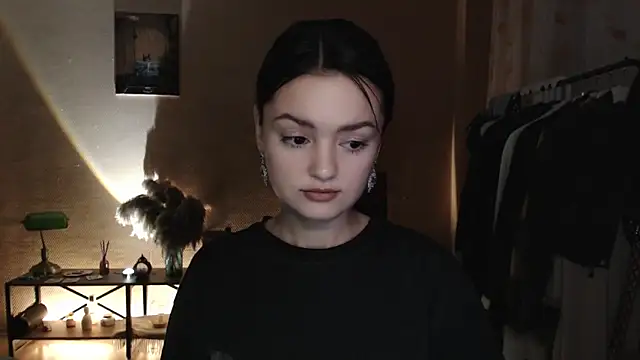 Snapshot of CuteRuby99 chatting on November 2025 04:33:02 PM CuteRuby99 online show from November 2025 04:33:02 PM