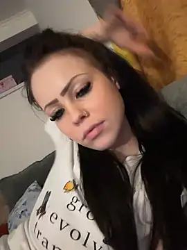 Highschoolpussy online show from January 2025 07:49:01 PM