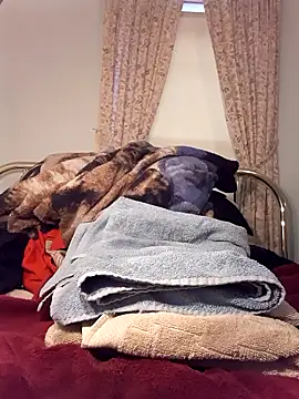 Snapshot of bigballs9 chatting on February 2025 09:47:02 PM bigballs9 online show from February 2025 09:47:02 PM