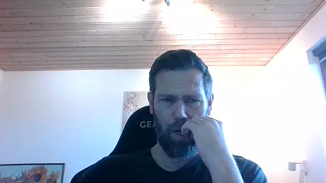 Snapshot of Gotta1 chatting on January 2025 10:39:01 AM Gotta1 online show from January 2025 10:39:01 AM
