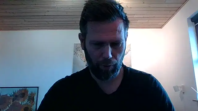 Snapshot of Gotta1 chatting on December 2024 11:29:01 AM Gotta1 online show from December 2024 11:29:01 AM