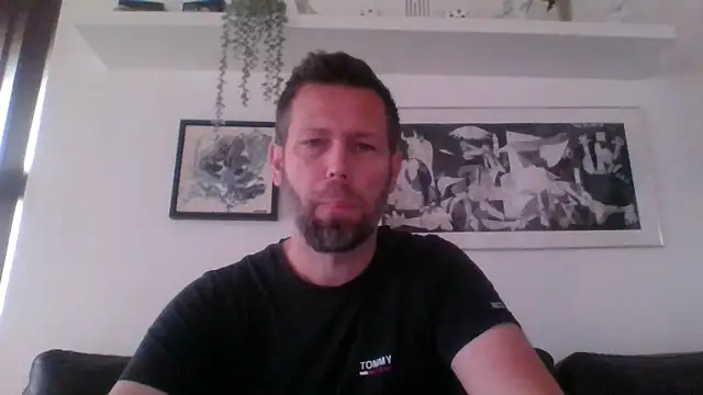 Snapshot of Gotta1 chatting on September 2025 09:58:02 AM Gotta1 online show from September 2025 09:58:02 AM