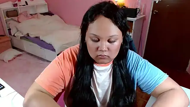 GiannaLopezSmith online show from October 2025 03:02:02 PM