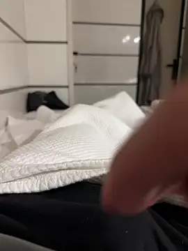young1fucker online show from December 2024 08:48:01 PM