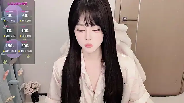 Mini-X online show from November 2025 10:35:02 PM