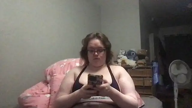 Snapshot of honeyyy24 chatting on October 2025 10:55:02 PM honeyyy24 online show from October 2025 10:55:02 PM