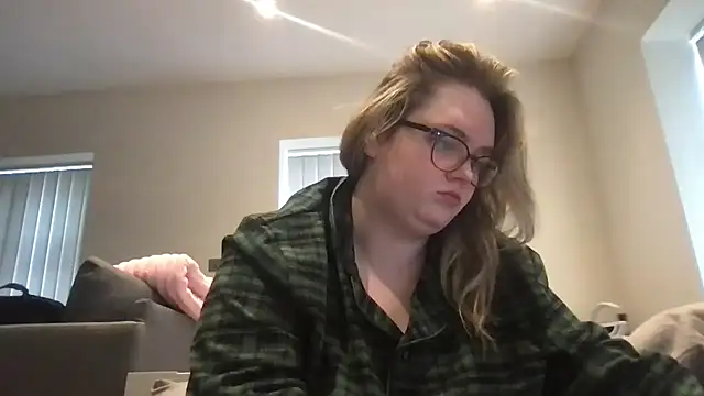 honeyyy24 online show from May 2026 09:57:02 AM