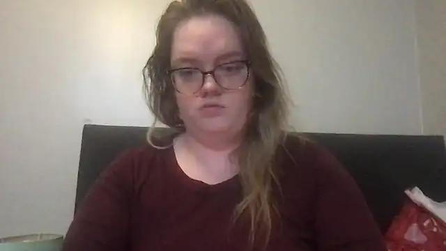 Snapshot of honeyyy24 chatting on October 2025 09:36:02 PM honeyyy24 online show from October 2025 09:36:02 PM