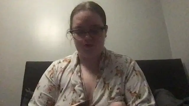 Snapshot of honeyyy24 chatting on November 2025 07:14:02 PM honeyyy24 online show from November 2025 07:14:02 PM