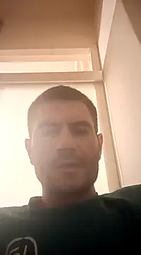 Gigolo4040 online show from January 2025 08:52:02 PM