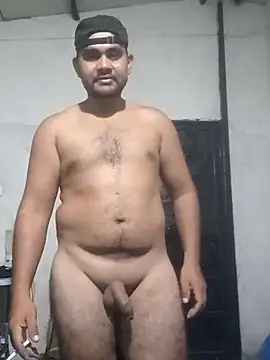 travieso2893 online show from April 2026 05:09:01 AM