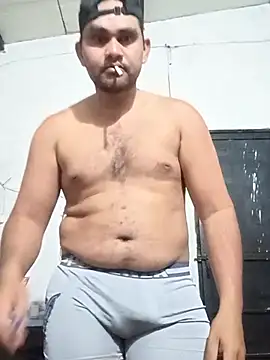 travieso2893 online show from November 2025 03:51:01 AM